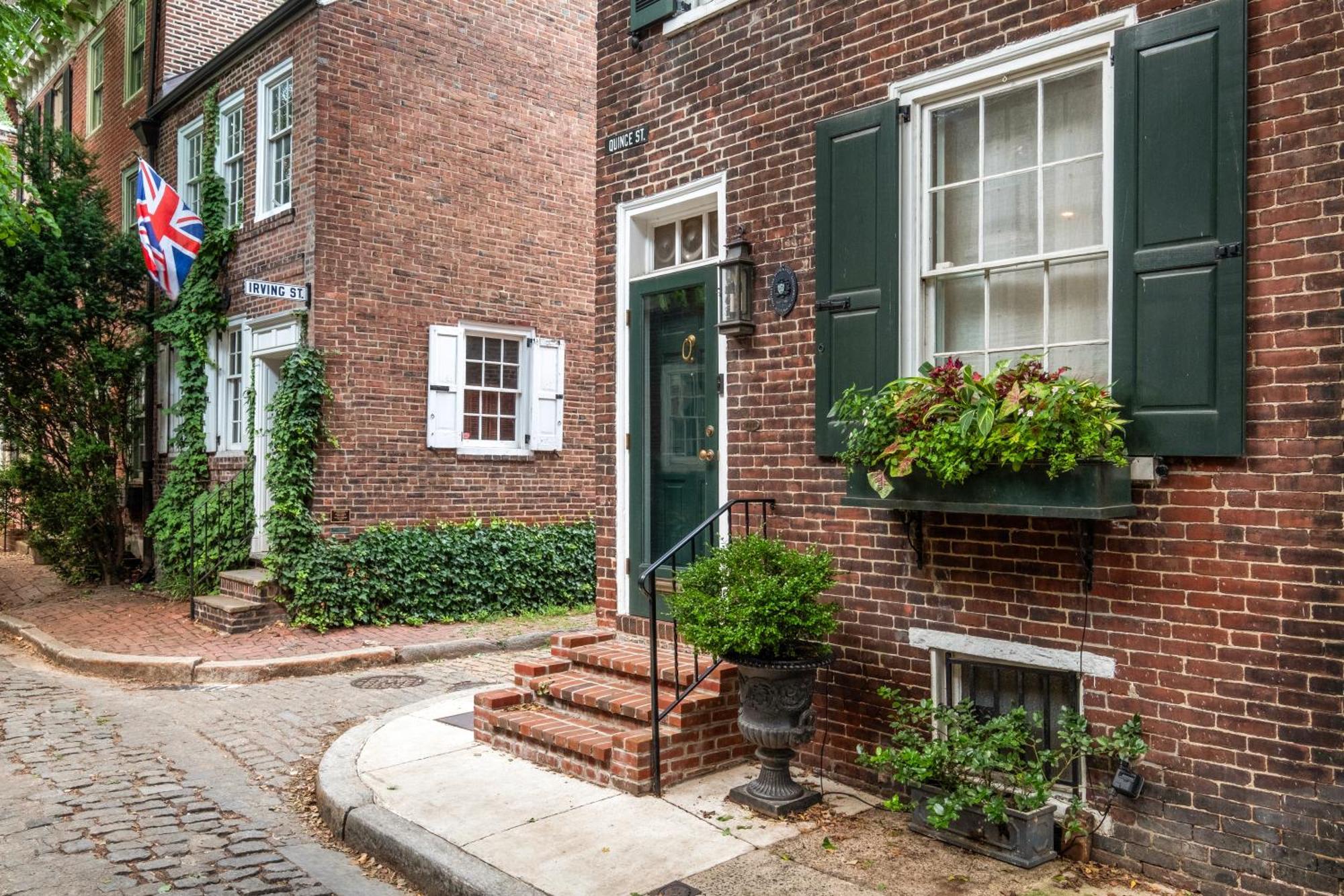 Exclusive Flat In Center Apartment Philadelphia