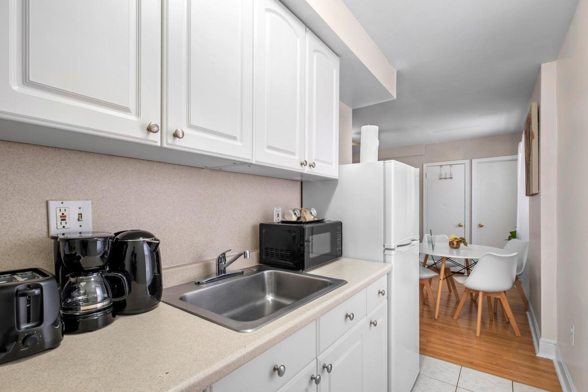 Exclusive Flat In Center Apartment